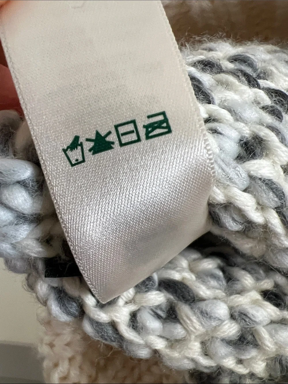 Roots warm knit
